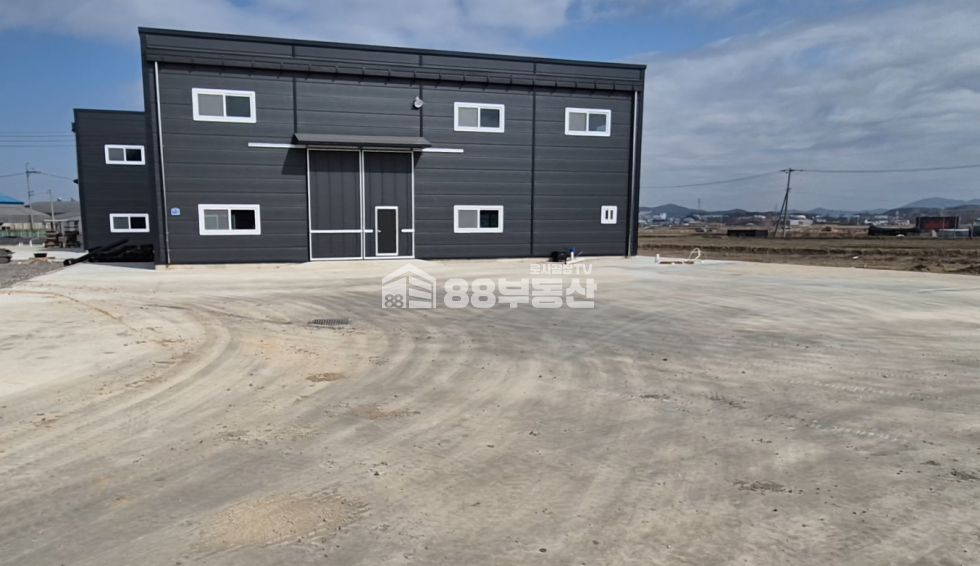 경기 화성만세구 장안면 석포리 1동 평당 200만원 60평 공장 매매 매물번호 10089 사진 1