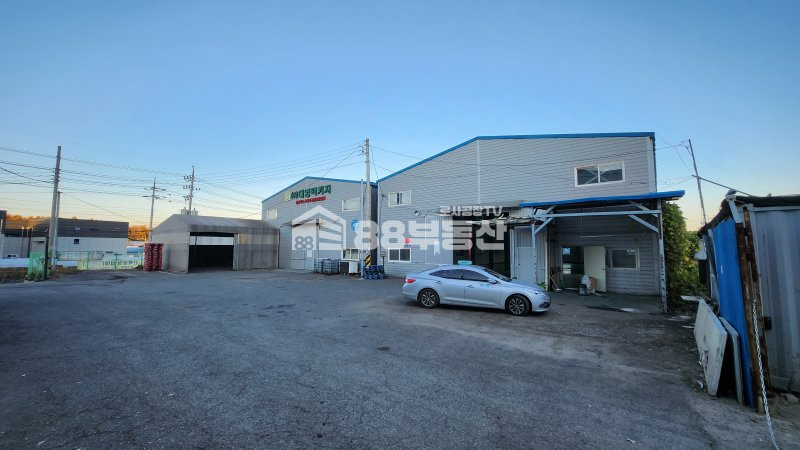 경기 화성만세구 송산면 사강리 1동 2차선 도로변 바로 진입 가능, 전기 100kw, 호이스트 5톤 월세 매물번호 10180 사진 3