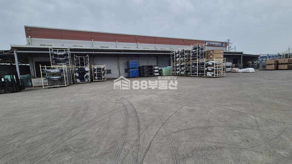 경기 화성만세구 우정읍 이화리 대지 3780평 , 도로변 마당 넓은 야적공간 최상 단독공장 매매 매물번호 10076 사진 8