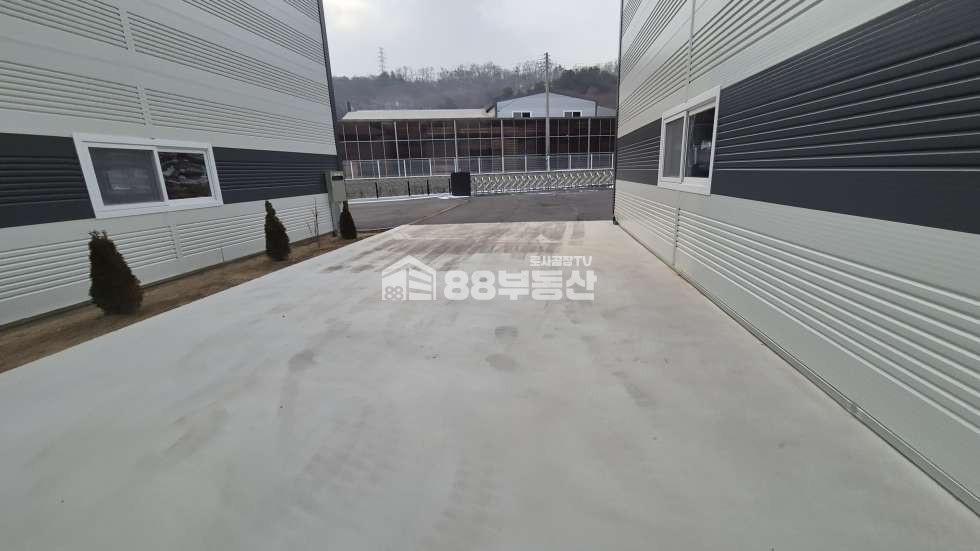 경기 화성효행구 정남면 보통리 정남IC 남봉담IC 접근성 최상 마당 넓은 단독공장 매매 매매 매물번호 10241 사진 3