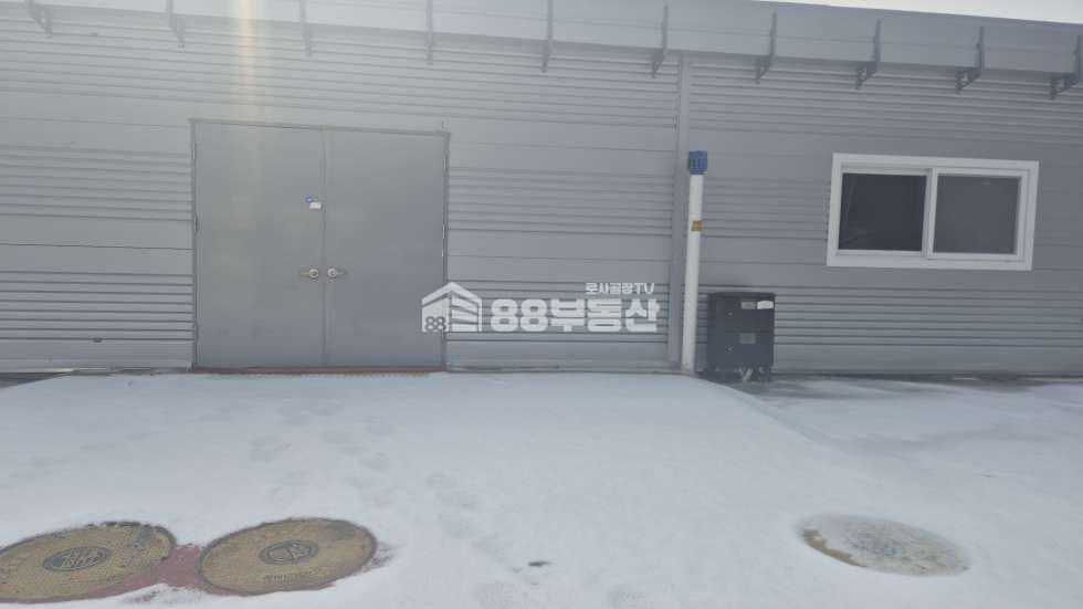 경기 화성만세구 장안면 수촌리 1동 1360평 대 마당 넓은 단독 공장 , 야적공간 최상 월세 매물번호 10246 사진 3