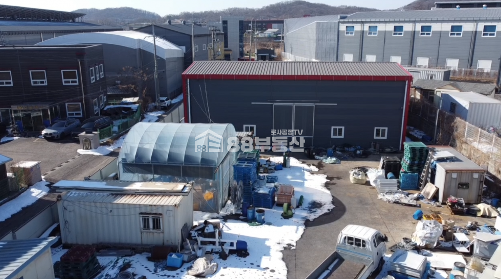 경기 화성만세구 향남읍 동오리 마당 넓은 소형 공장 동오사거리 인프라 최상 평당가 301만원 급매 매매 매물번호 10231 사진 2