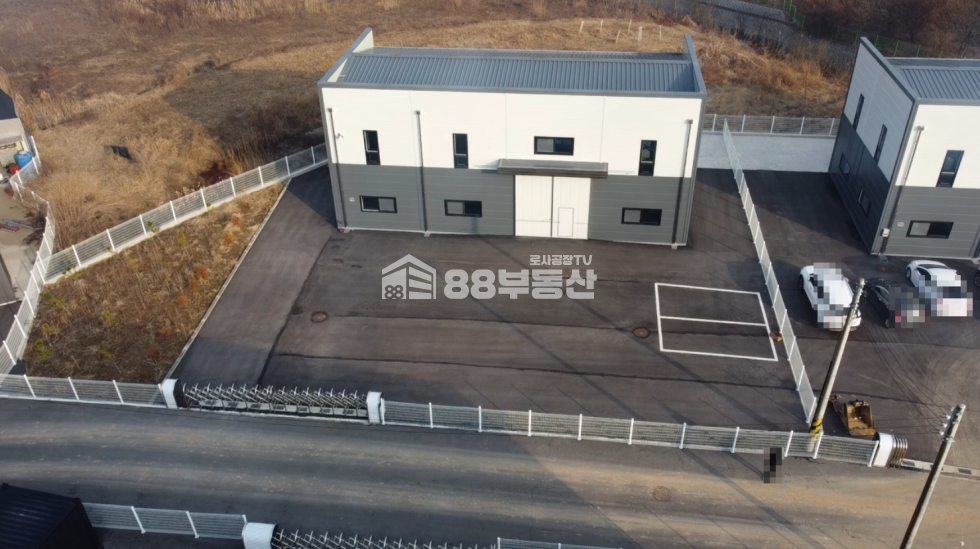 경기 화성효행구 정남면 오일리 정남IC 고속도로 접근성 최상, 신축 마당 넓은 단독 60평 두동 공장, 오수직관 식품공장 가능 매매 매물번호 10295 사진 3