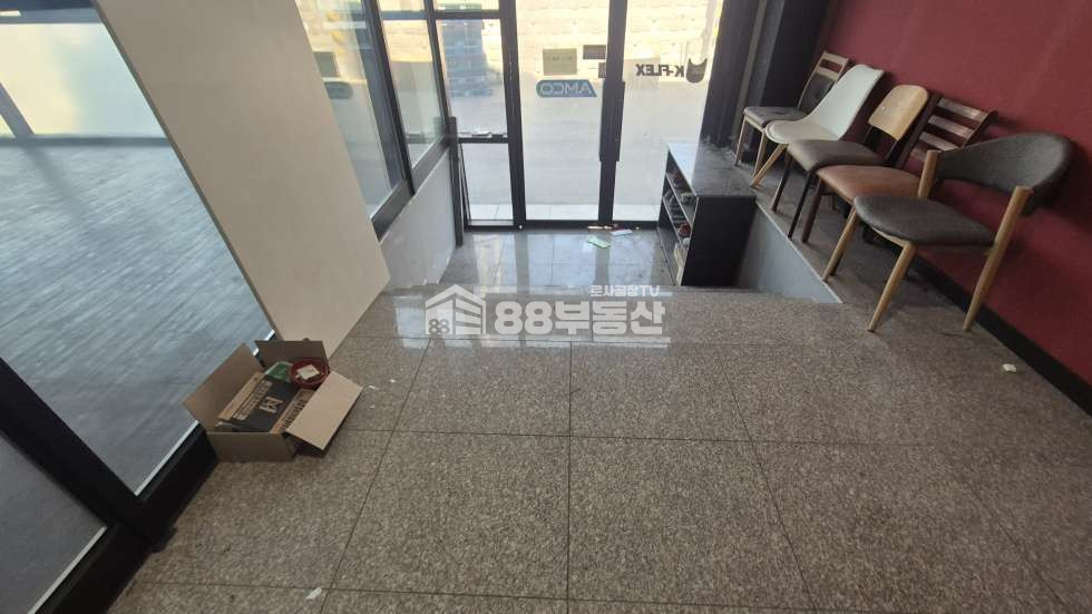 경기 평택시 청북읍 삼계리 2차선 도로변 , 도크설치, 대형 물류창고 및 공장 추천 월세 매물번호 10329 사진 9