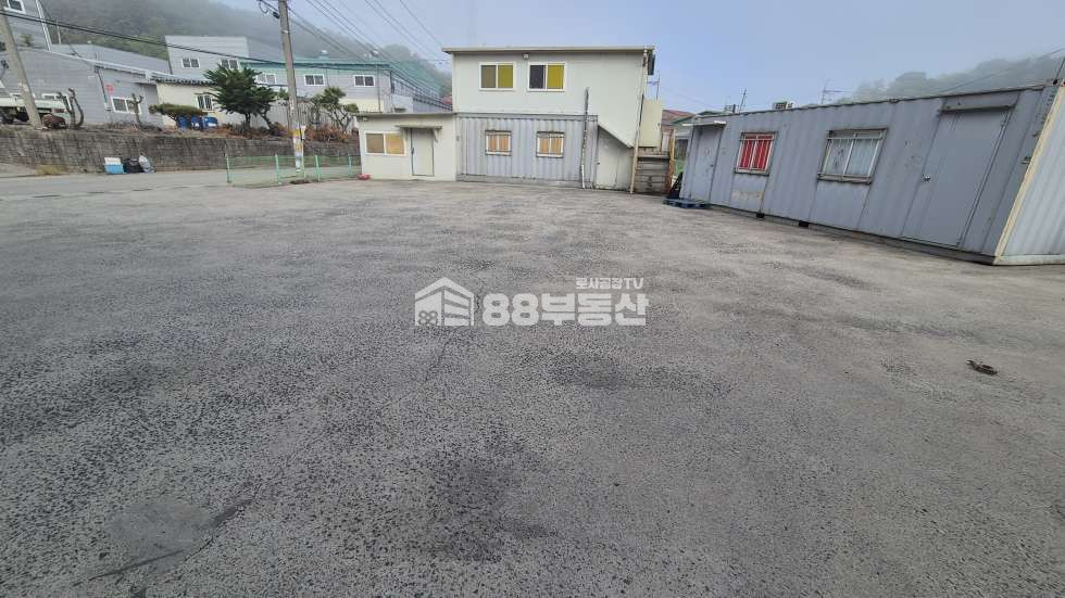 경기 화성만세구 팔탄면 기천리 넓은 마당, 호이스트 2.8톤, 전기99, 단독공장 월세 매물번호 10349 사진 5