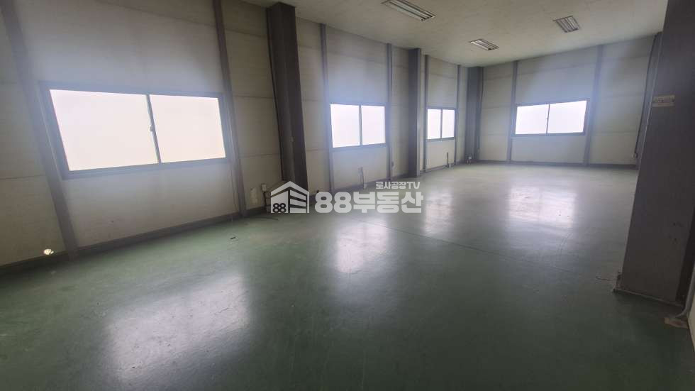 경기 화성만세구 팔탄면 창곡리 구장사거리 인근 임대료 저렴한 180평 임대, 호이스트5톤, 전기90kw 월세 매물번호 10395 사진 4