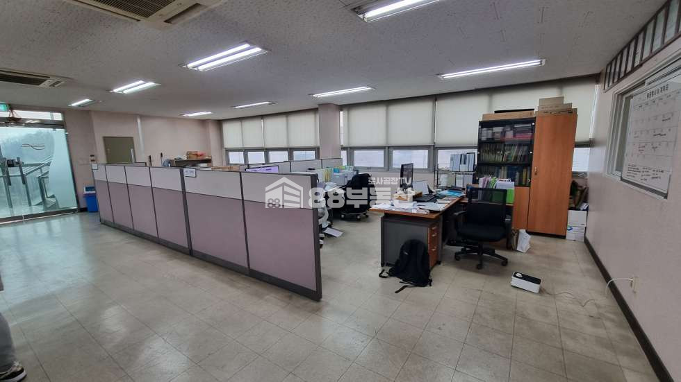 경기 화성만세구 남양읍 온석리 A,B동 통공장 약 300평, 호이스트 15톤/5톤 설치, 매매 매물번호 10401 사진 7